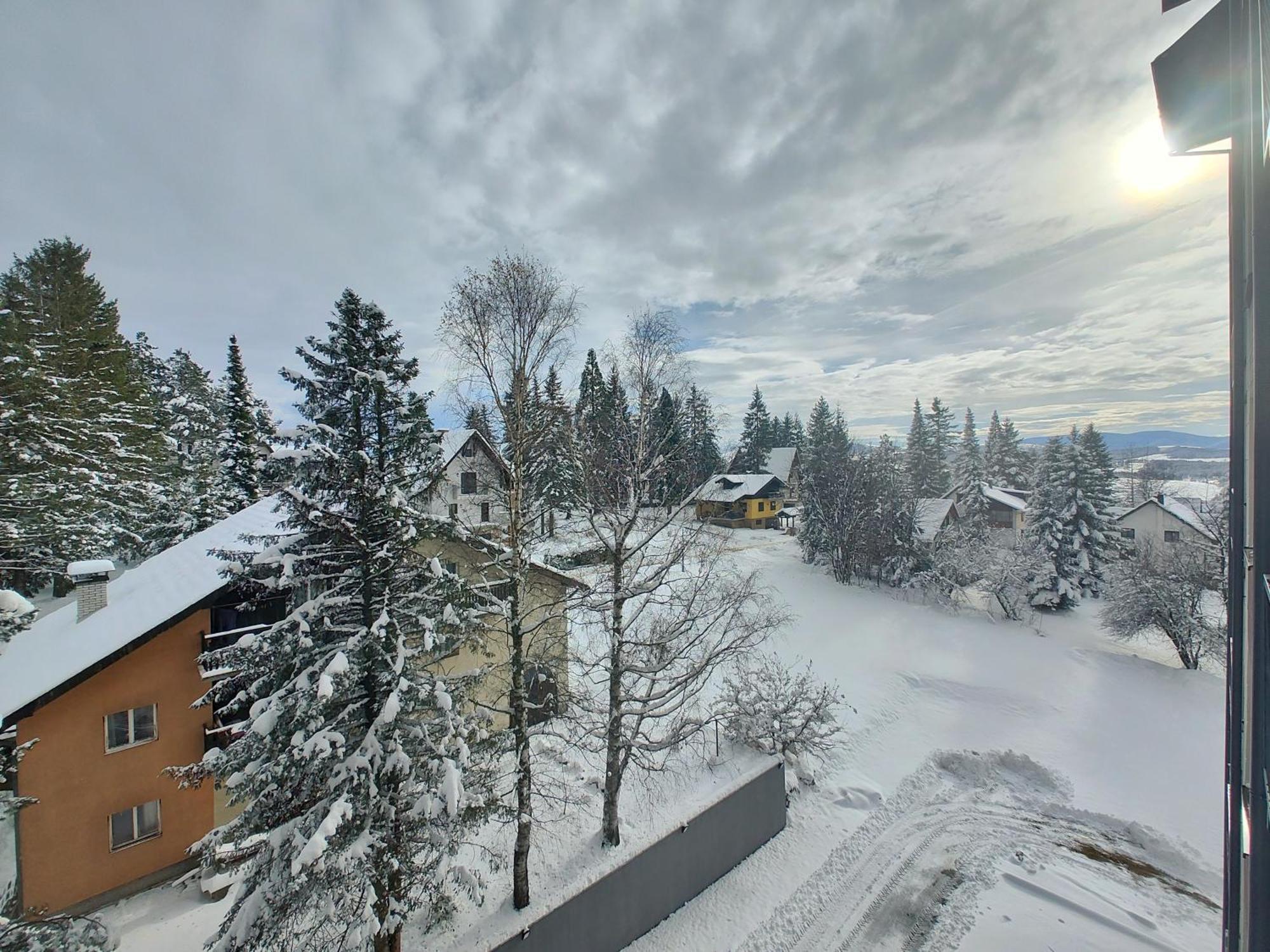 Velika Recepcija Cc Magnet Aparthotel Zlatibor Esterno foto