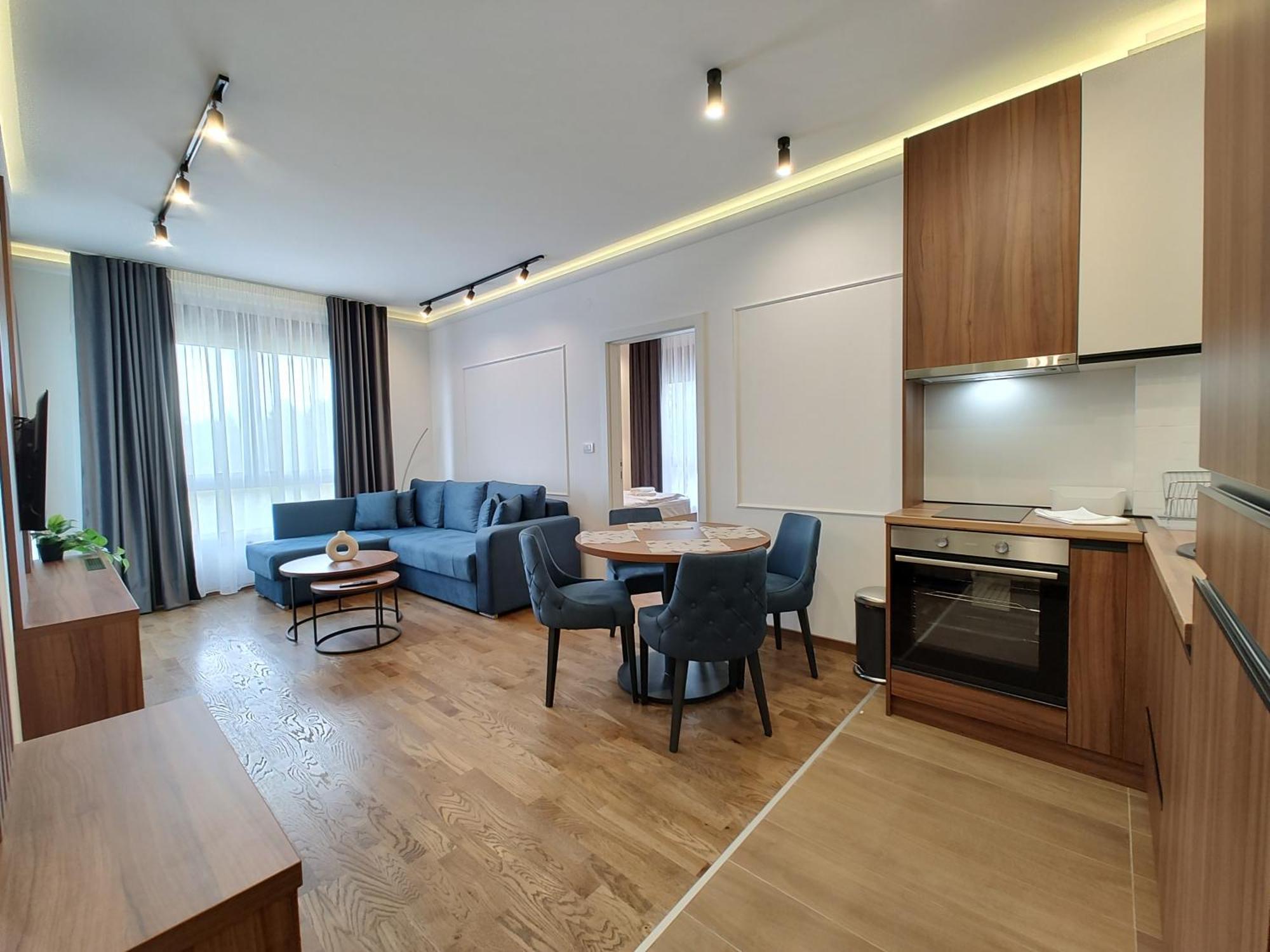 Velika Recepcija Cc Magnet Aparthotel Zlatibor Esterno foto